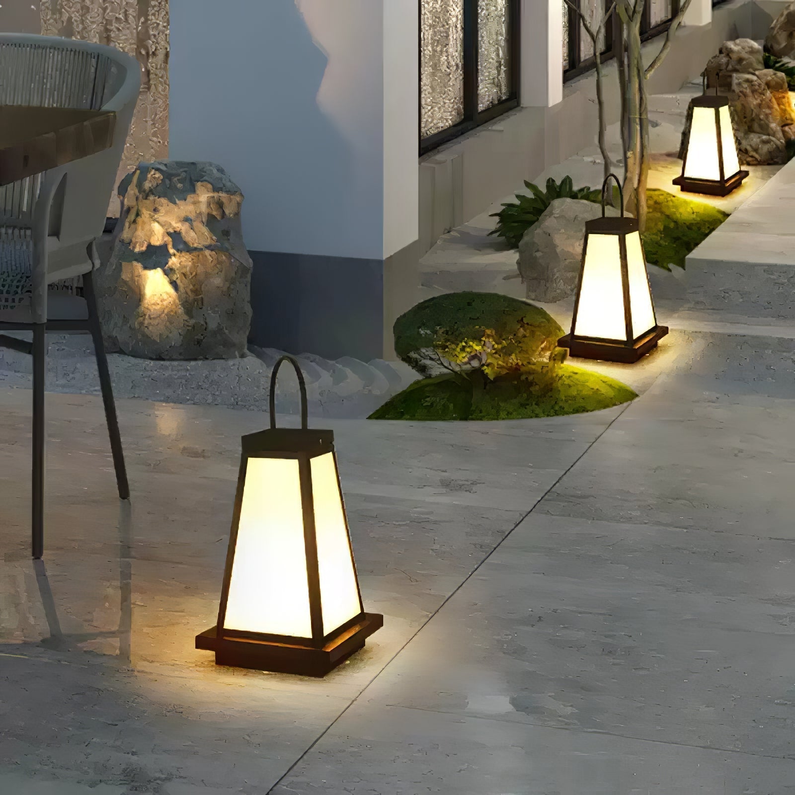 roam-lantern-garden-solar-outdoor-lamp-anzaz--43