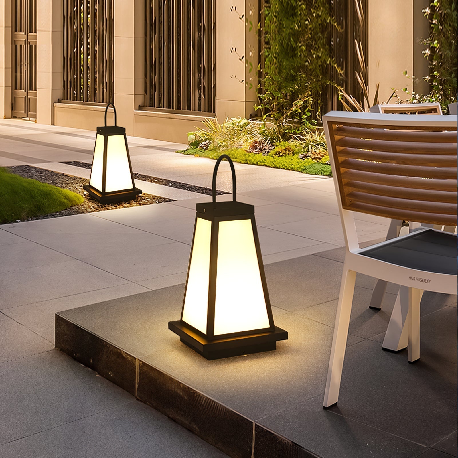 roam-lantern-garden-solar-outdoor-lamp-anzaz--45