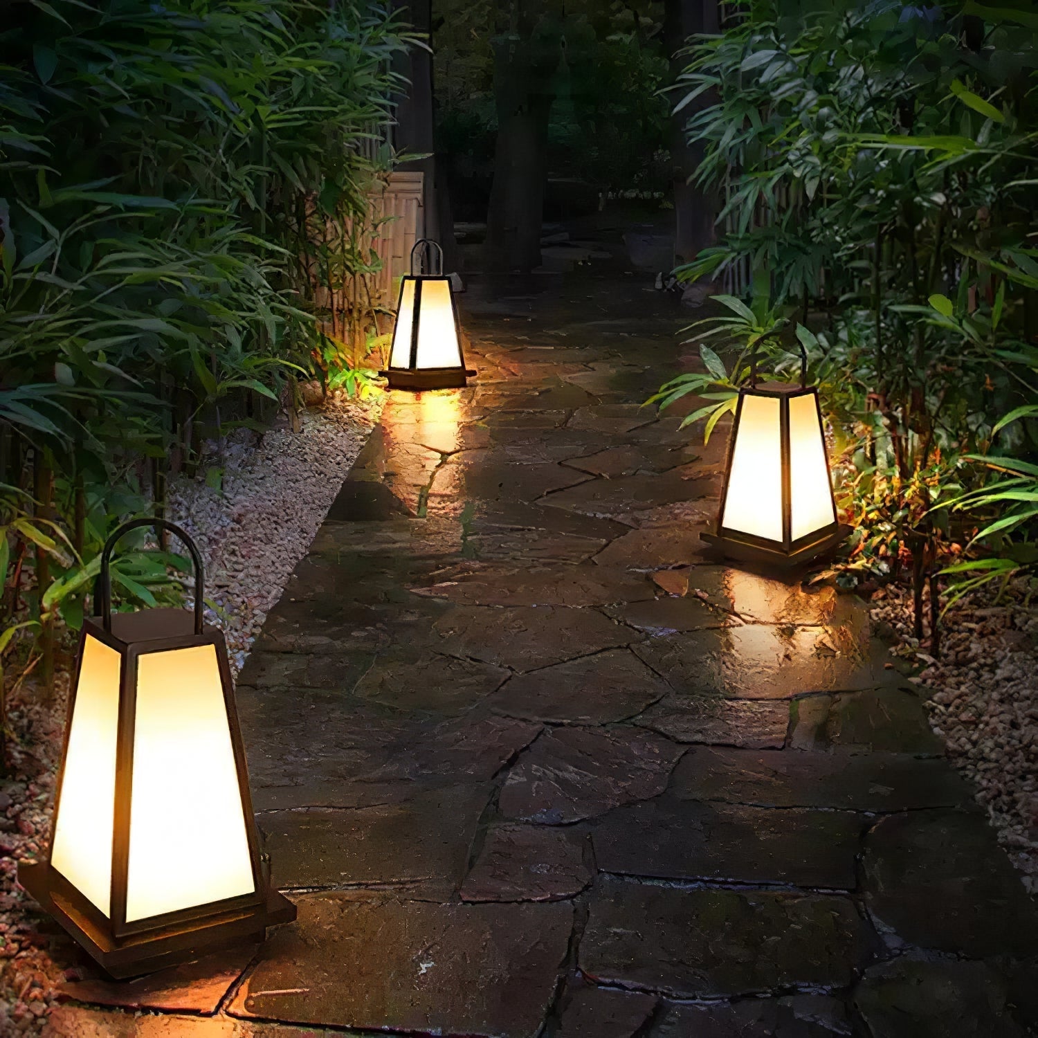 roam-lantern-garden-solar-outdoor-lamp-anzaz--48