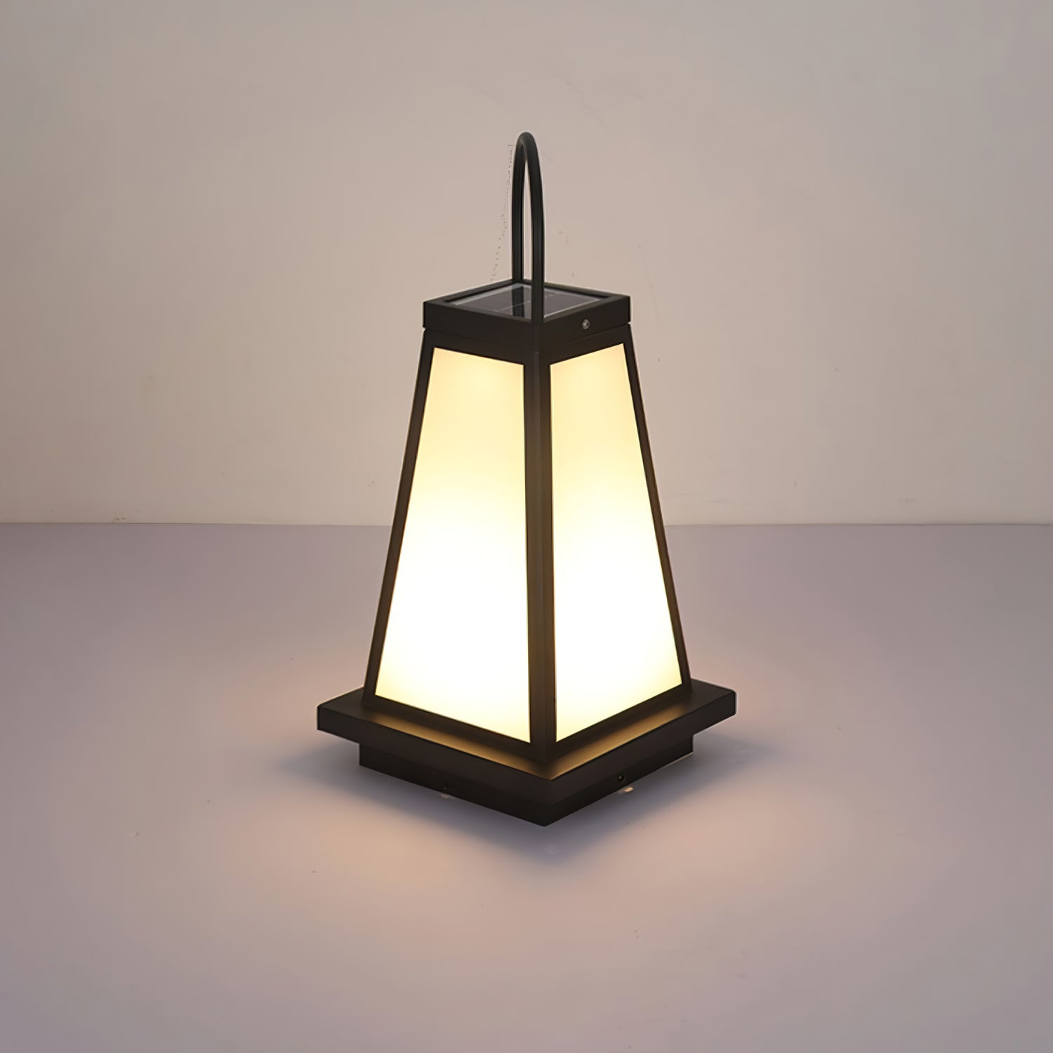roam-lantern-garden-solar-outdoor-lamp-anzaz--9