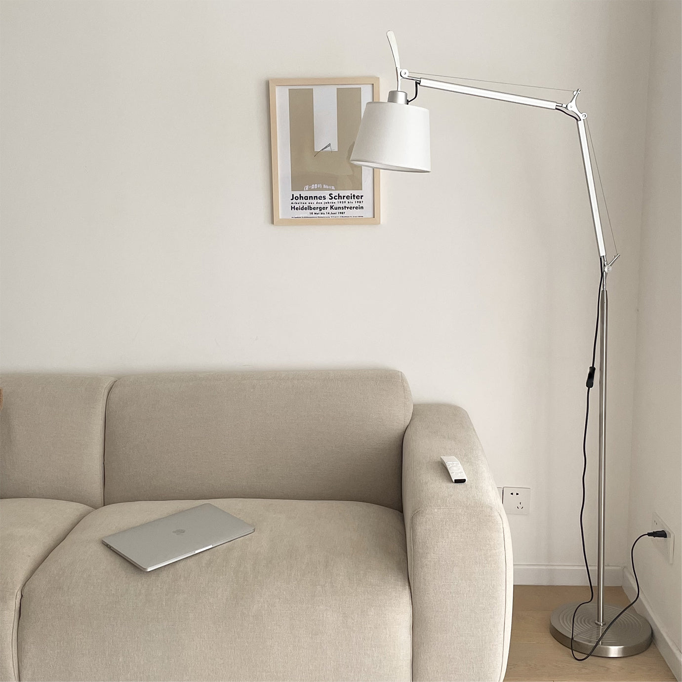 rocker-modern-floor-lamp-anzaz--28