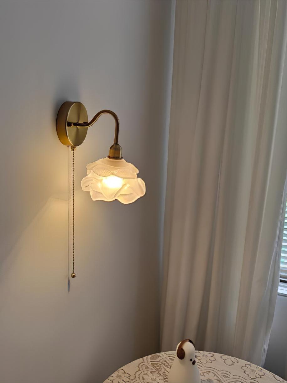 rose-brass-wall-light-anzaz--6