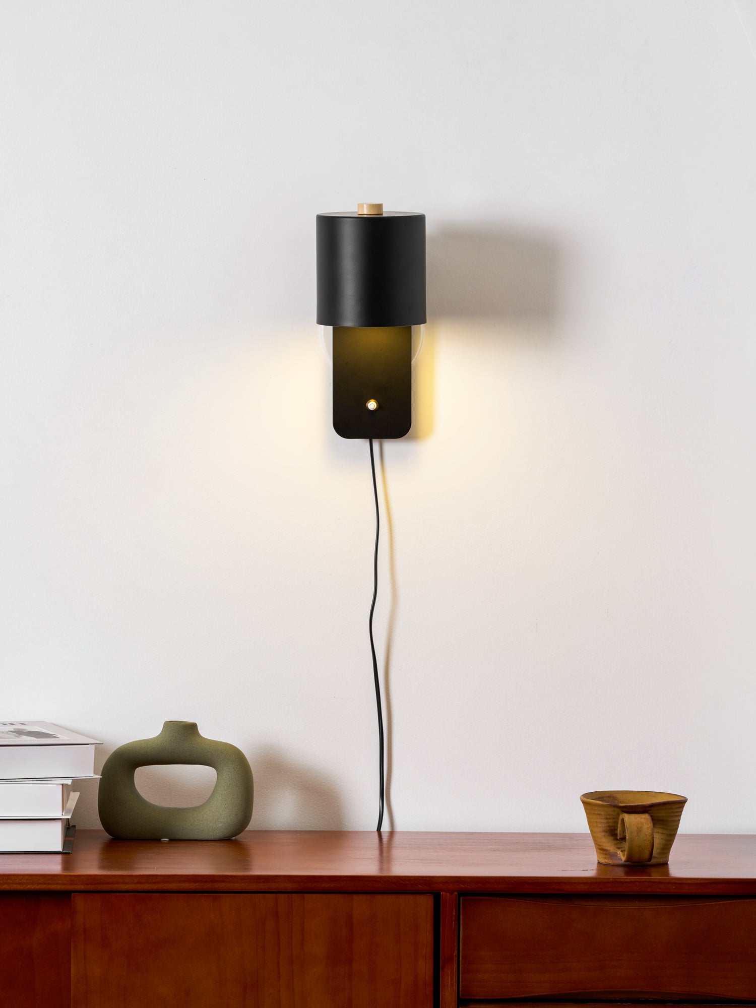 rotatable-cylinder-plug-in-wall-lamp-anzaz--28