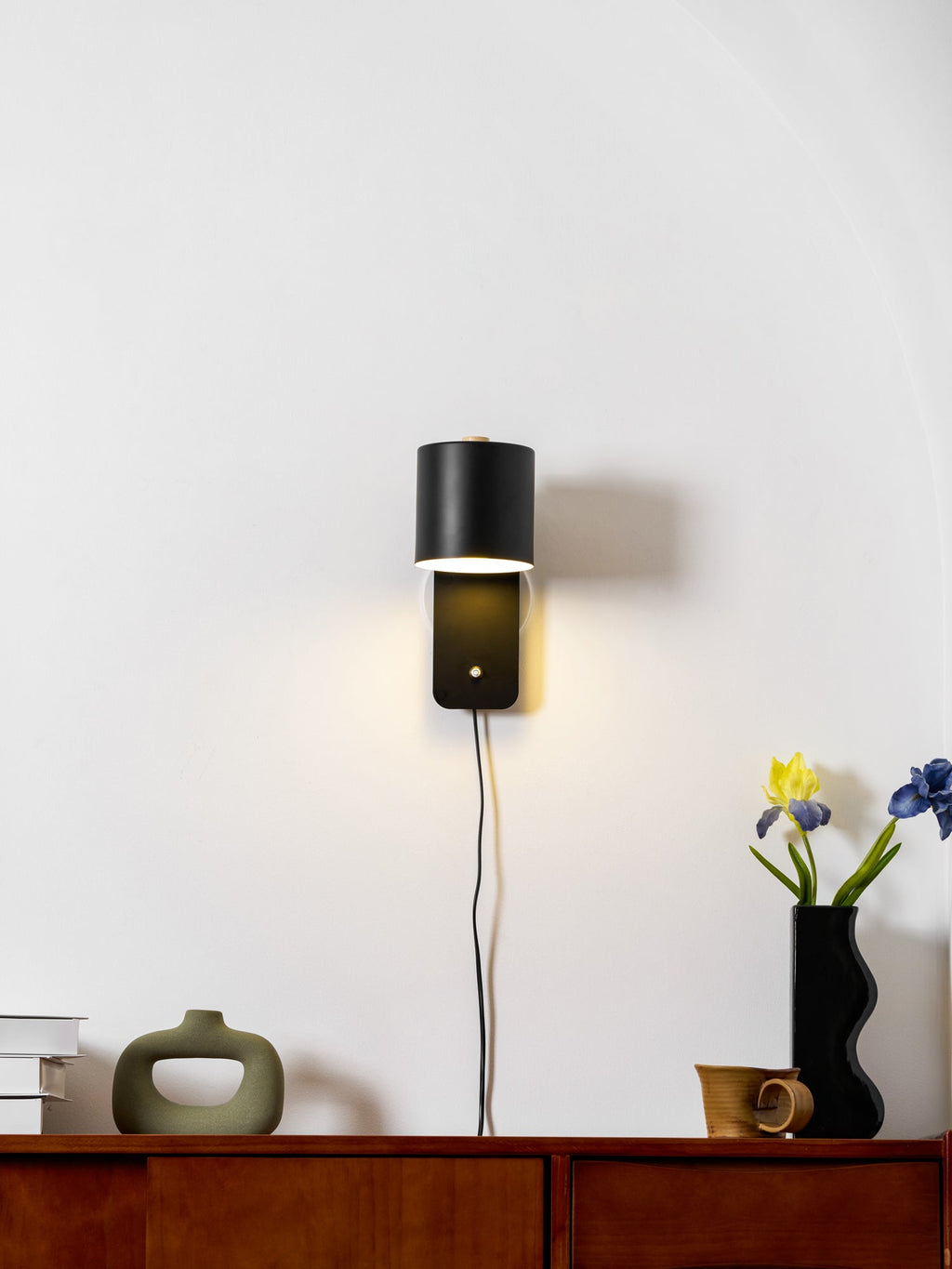 rotatable-cylinder-plug-in-wall-lamp-anzaz--20