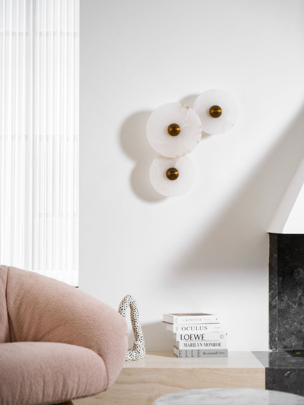 nayra-alabaster-wall-lamp-anzaz--73
