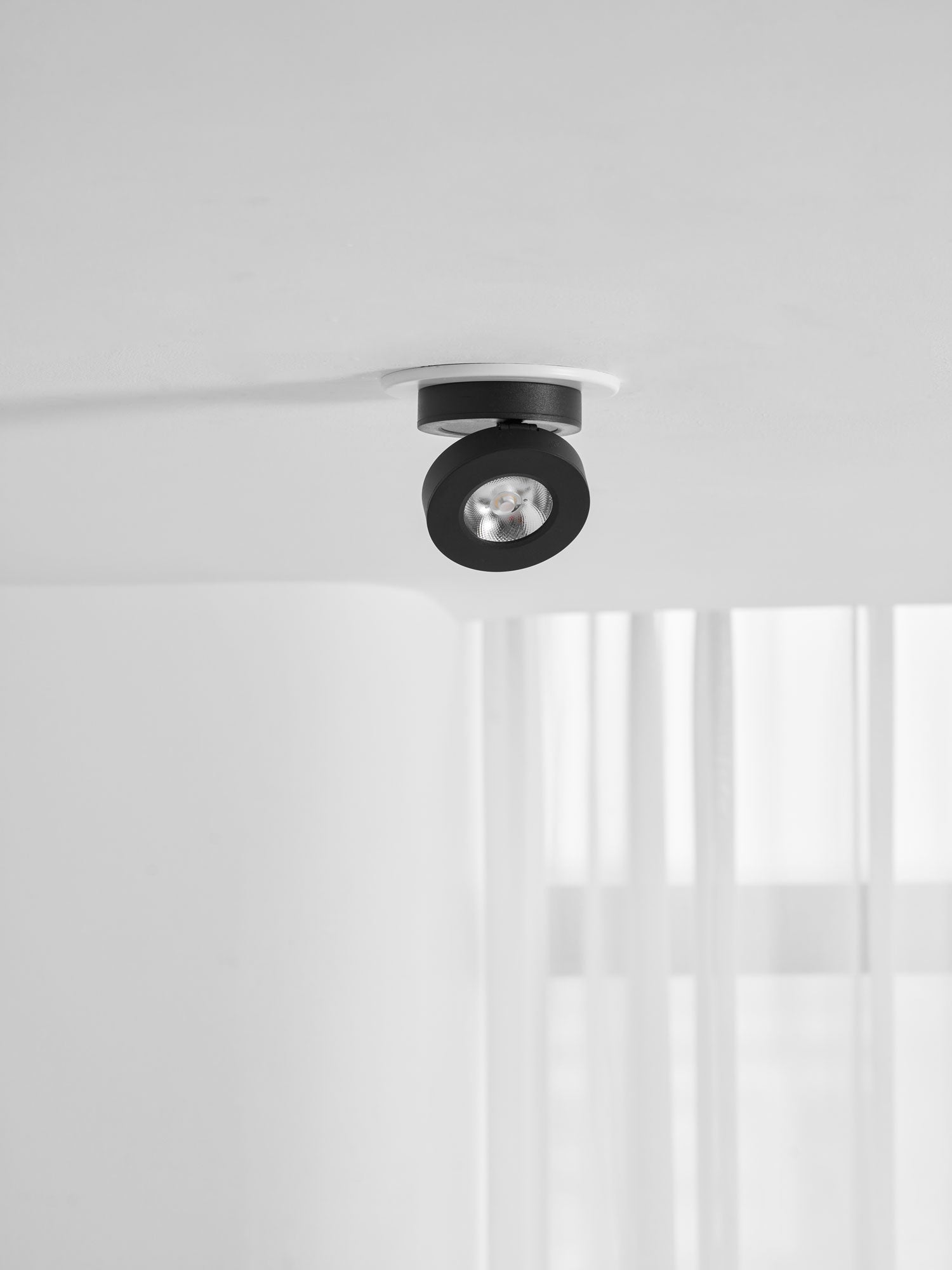 round-rotating-led-downlight-anzaz--32
