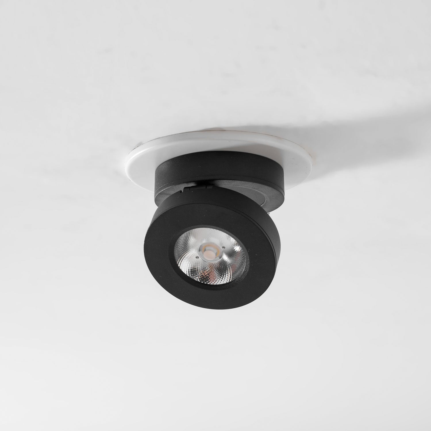 round-rotating-led-downlight-anzaz--39