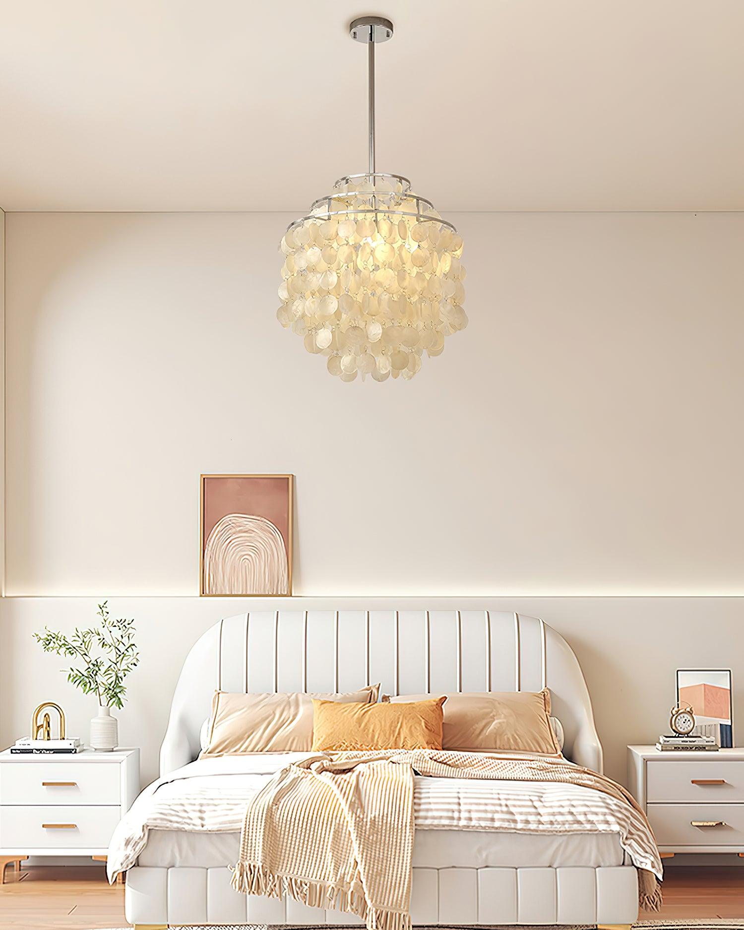 round-shell-chandelier-b-anzaz--15