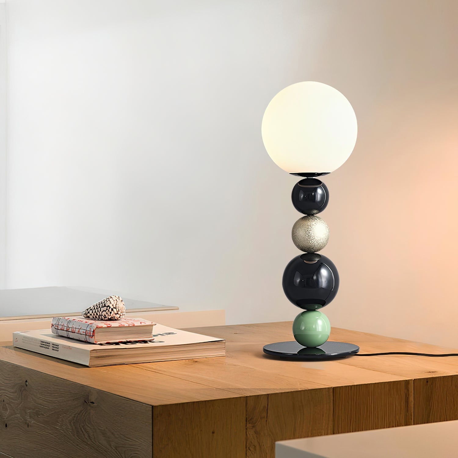 round-balls-stacking-table-lamp-anzaz-Pink & Black-6