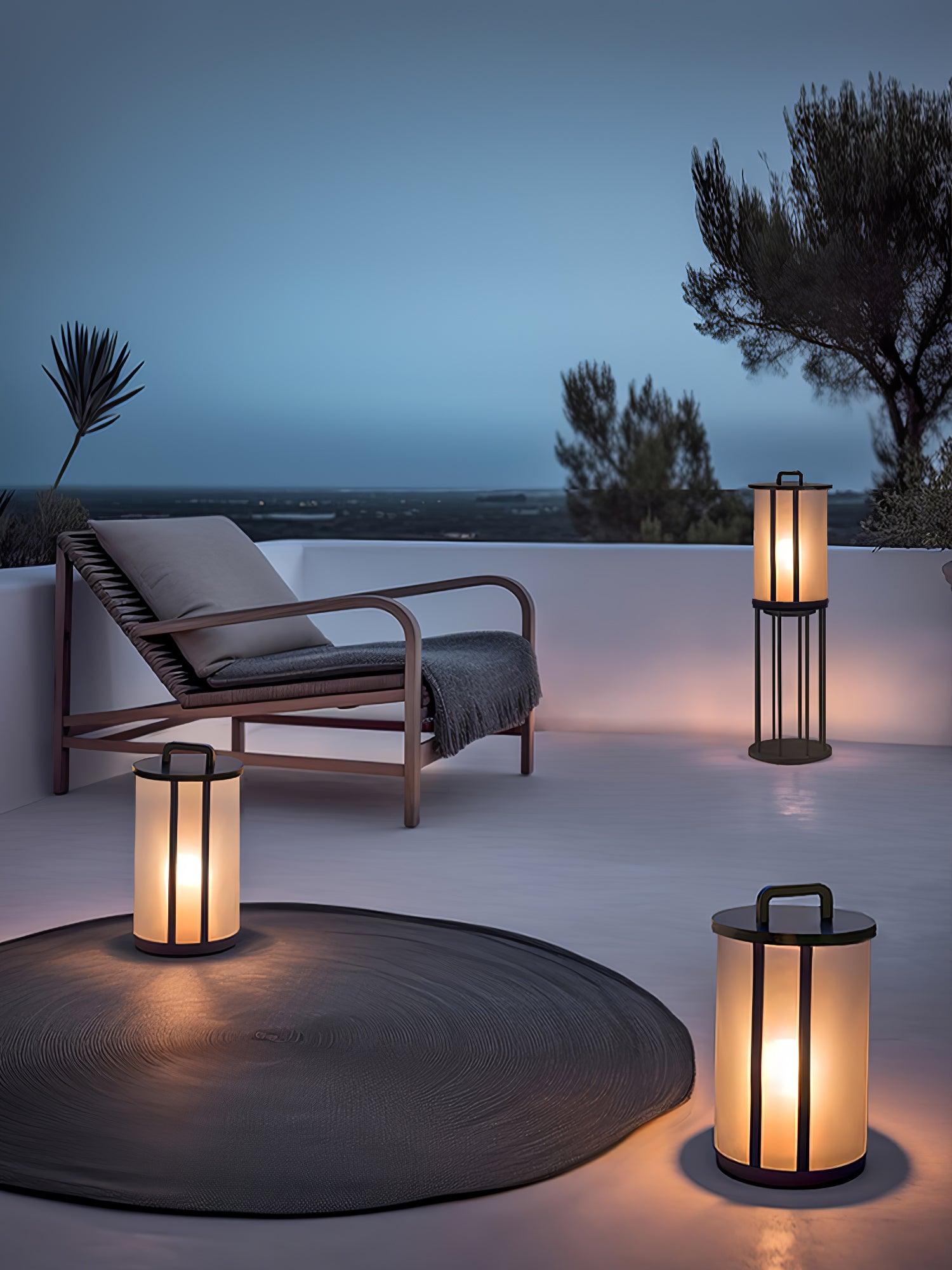 round-pillar-acrylic-lantern-outdoor-lamp-anzaz--9