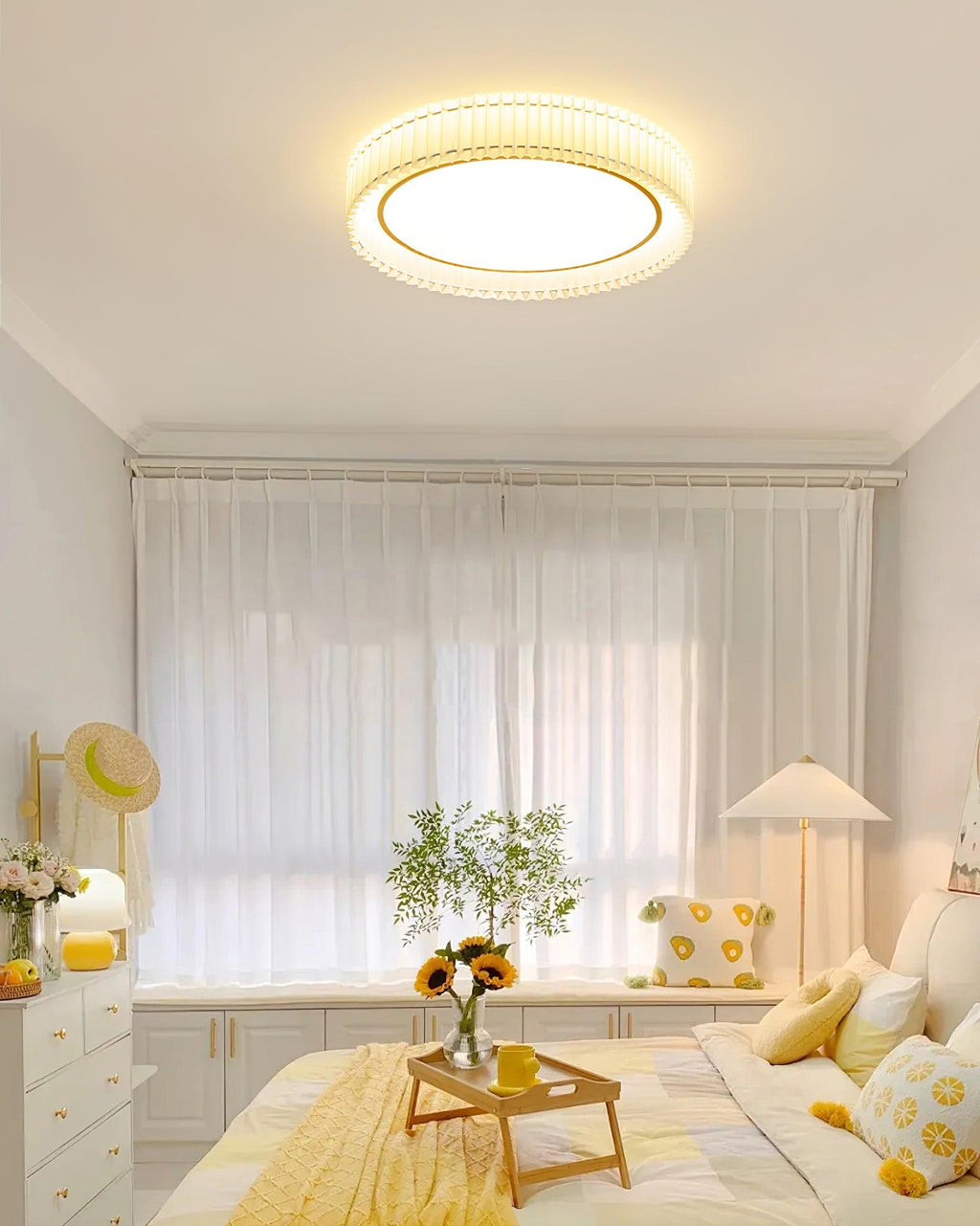 round-pleated-ceiling-lamp-anzaz-Gold & Beige-3