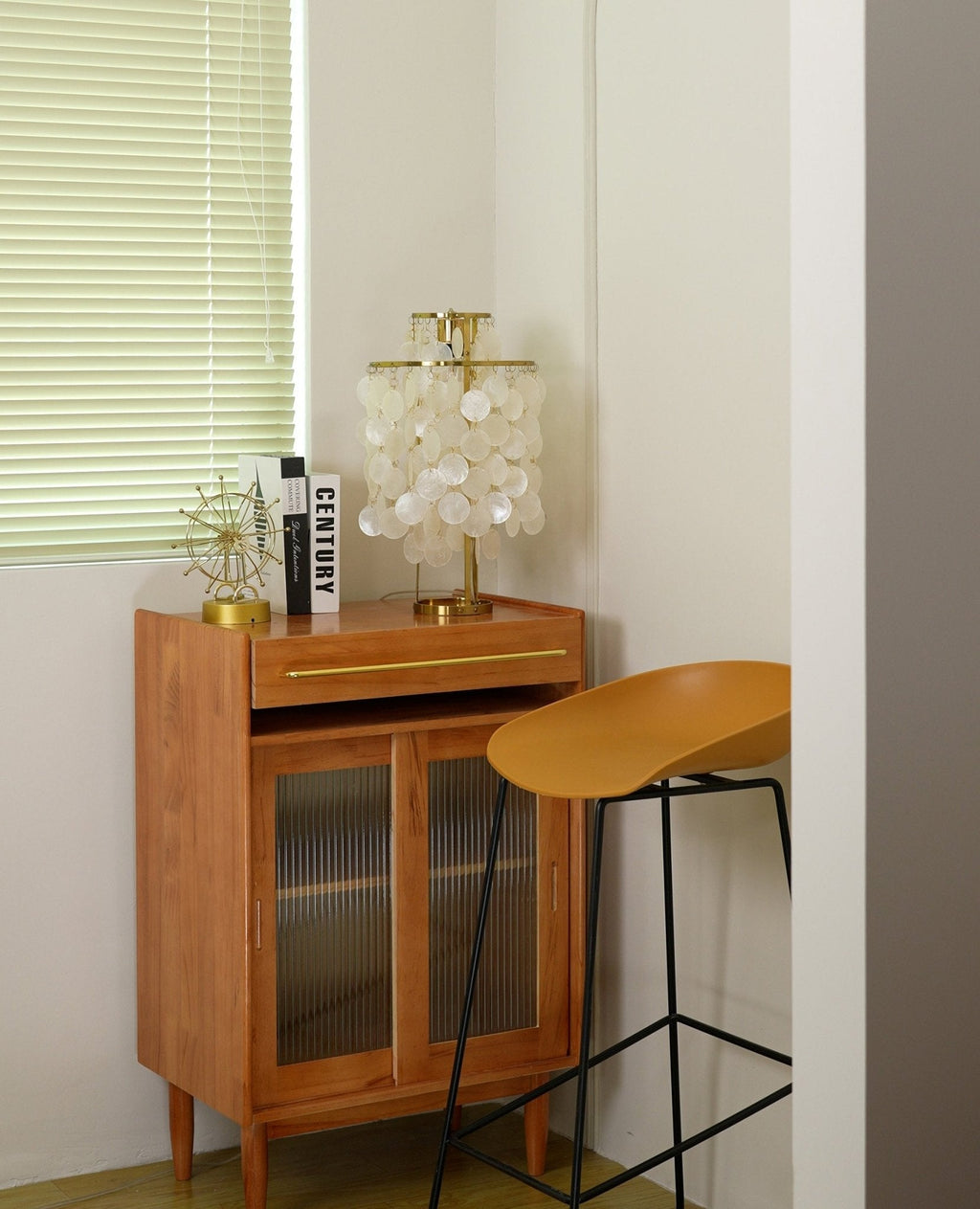 round-shell-table-lamp-anzaz--29