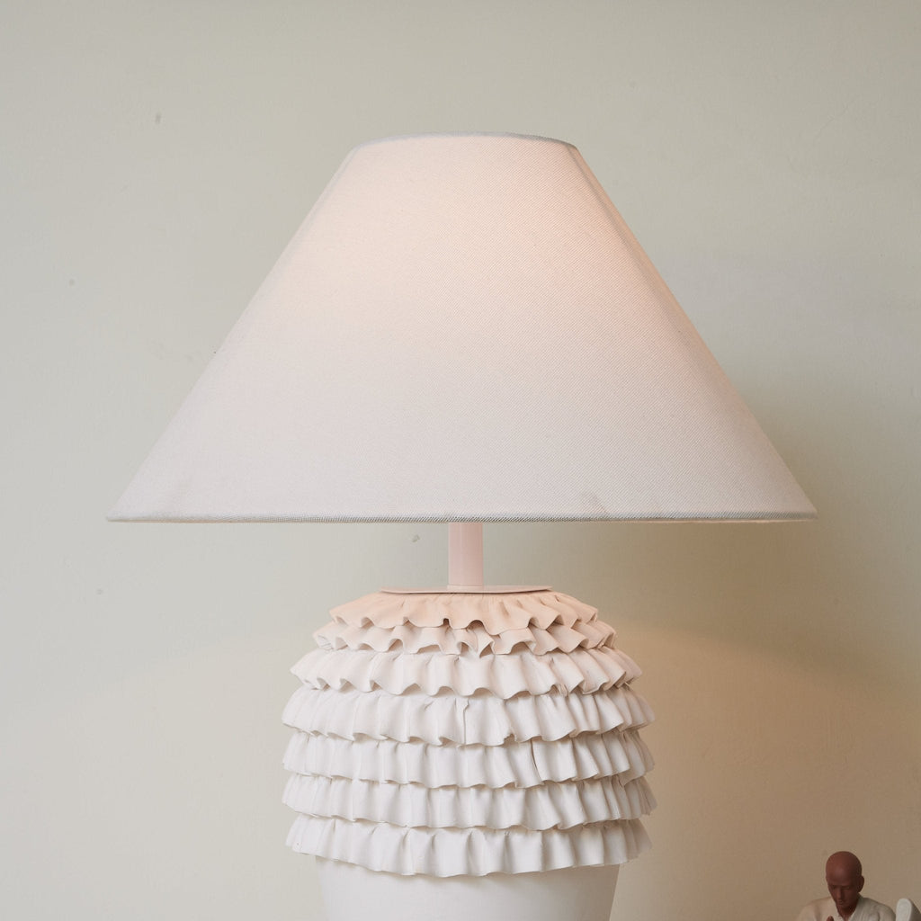 ruffle-ceramic-table-lamp-anzaz--8