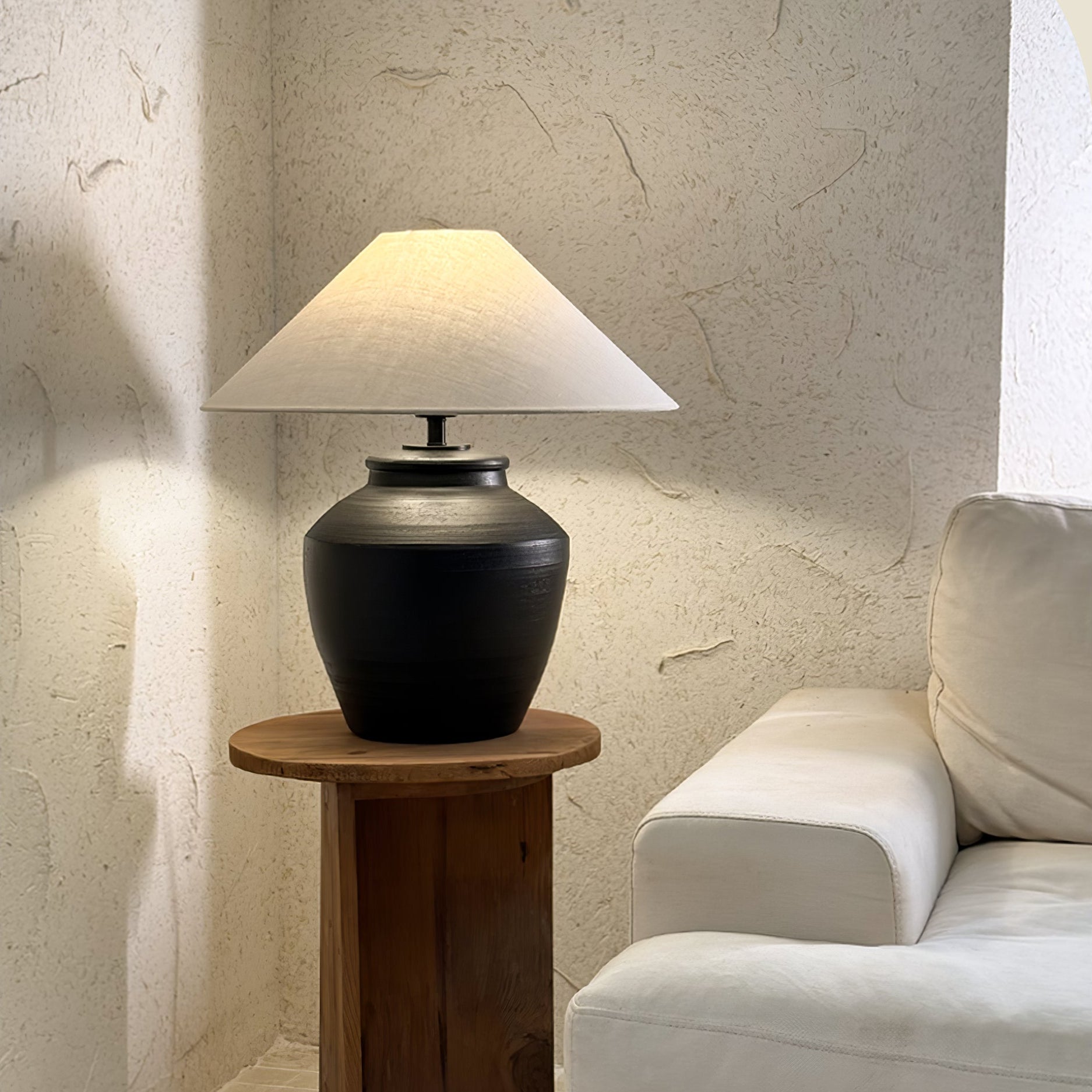 rustic-black-ceramic-table-lamp-anzaz-Black Ceramic & Beige-4