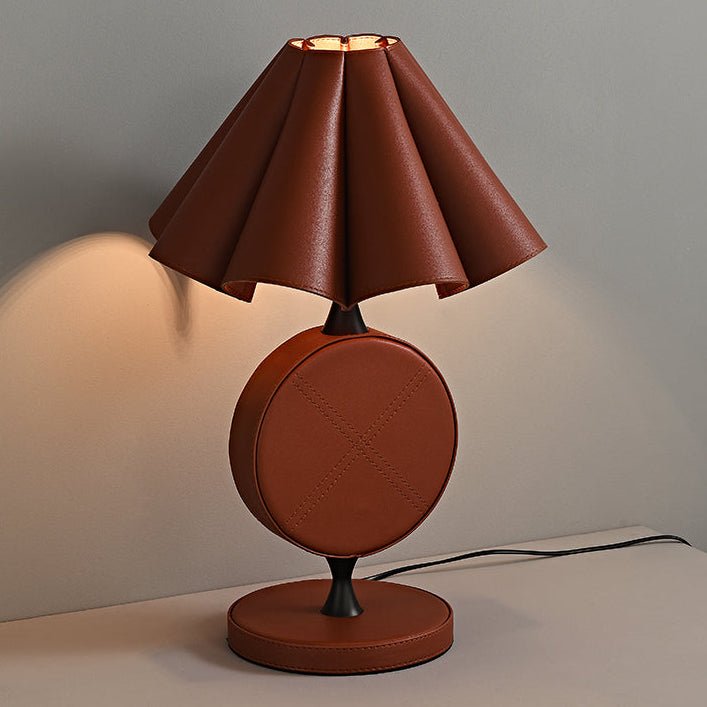 saddle-stitch-table-lamp-anzaz--7