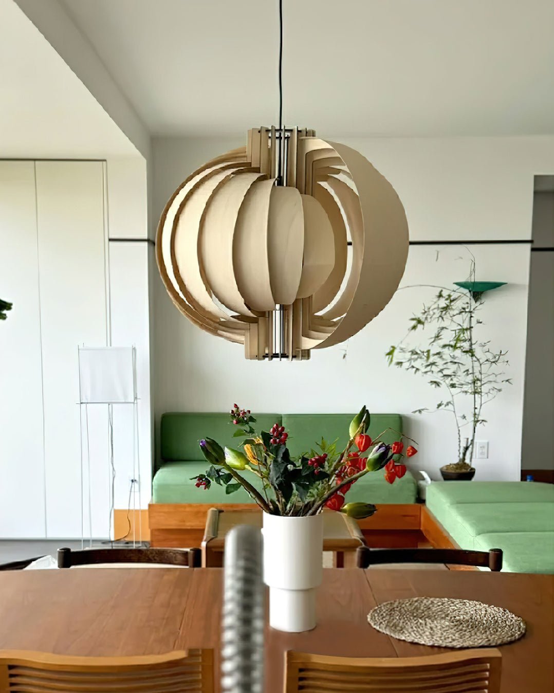 saturn-ring-pendant-light-anzaz--12