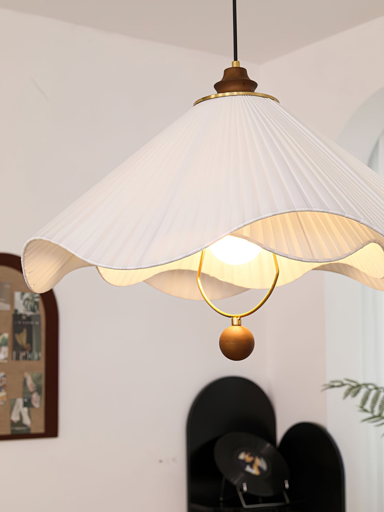 scallop-edge-pendant-light-anzaz--14