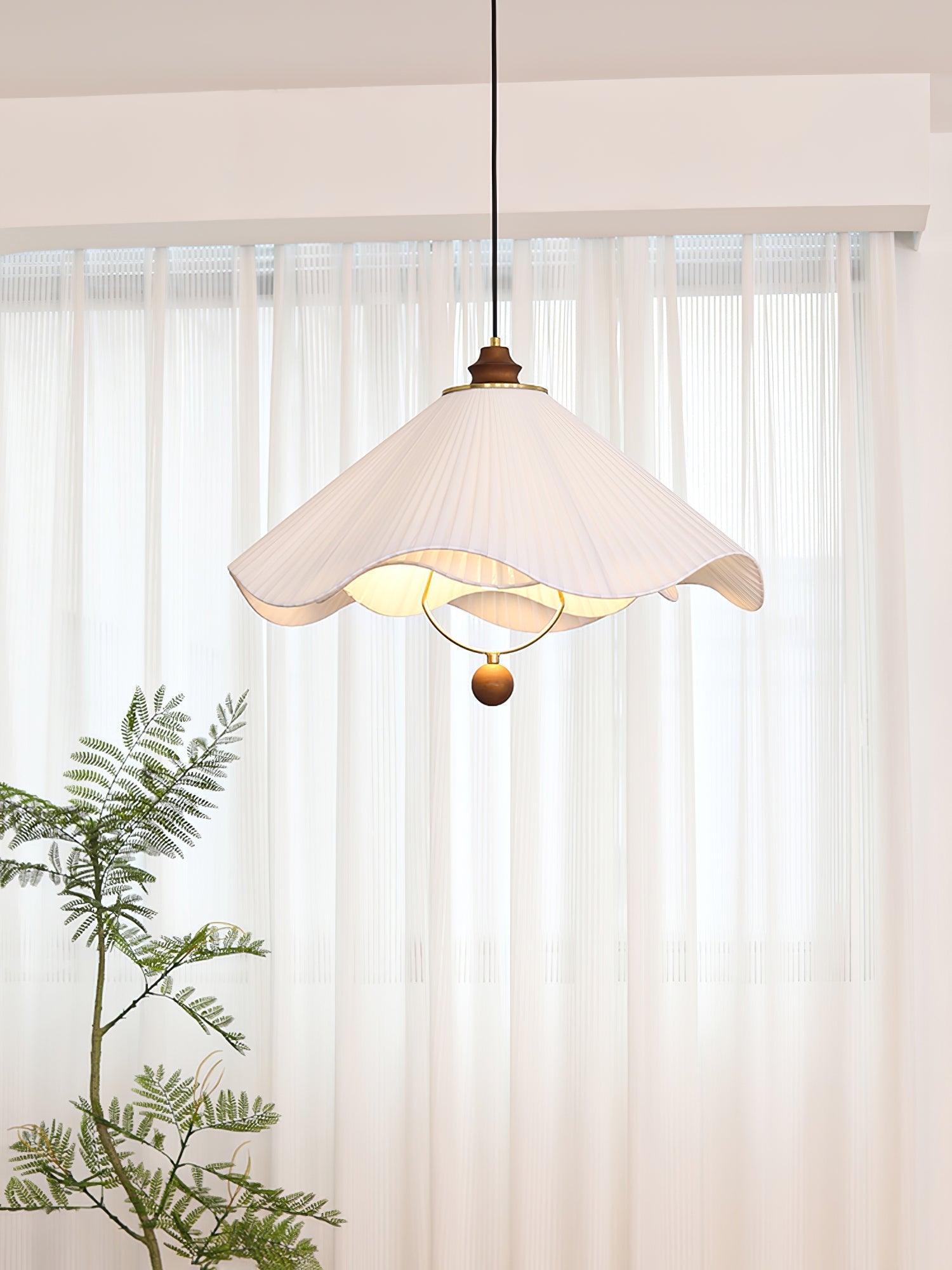 scallop-edge-pendant-light-anzaz--6