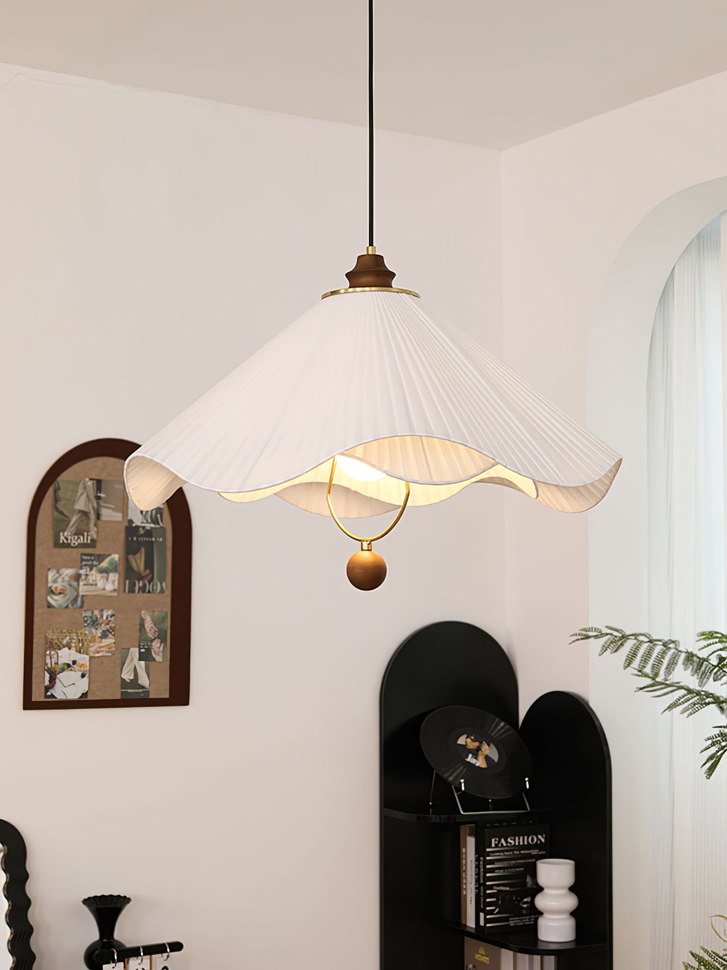 scallop-edge-pendant-light-anzaz--10