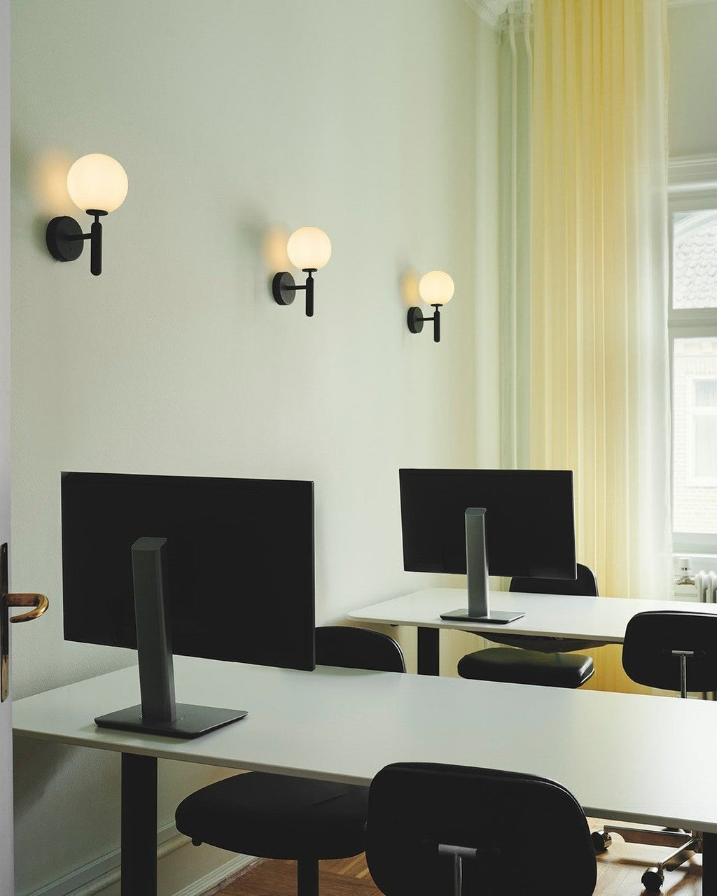 scandiluxe-wall-light-anzaz--64