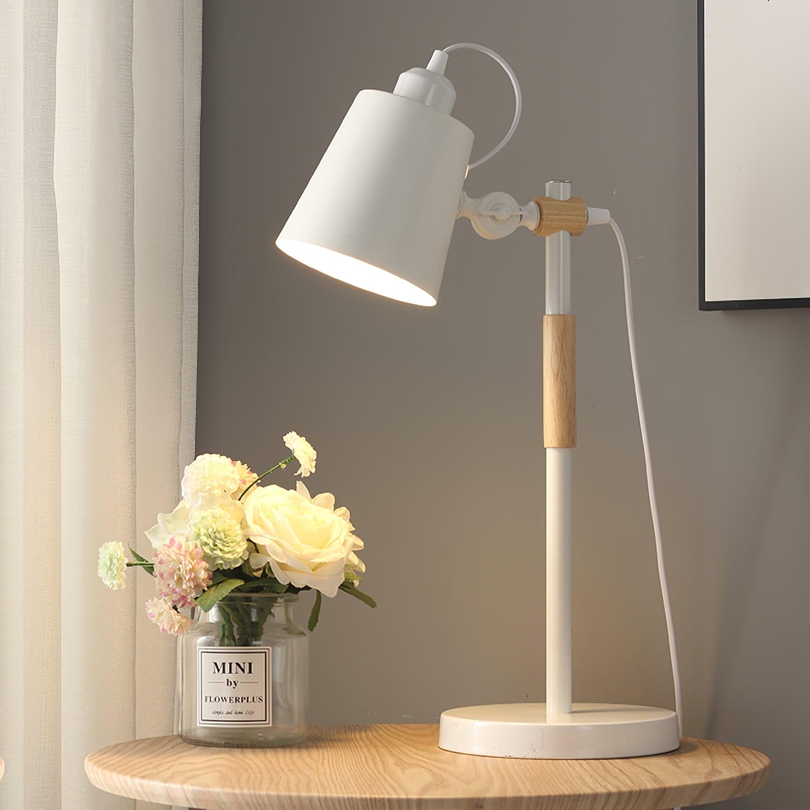 scantling-desk-lamp-anzaz--8