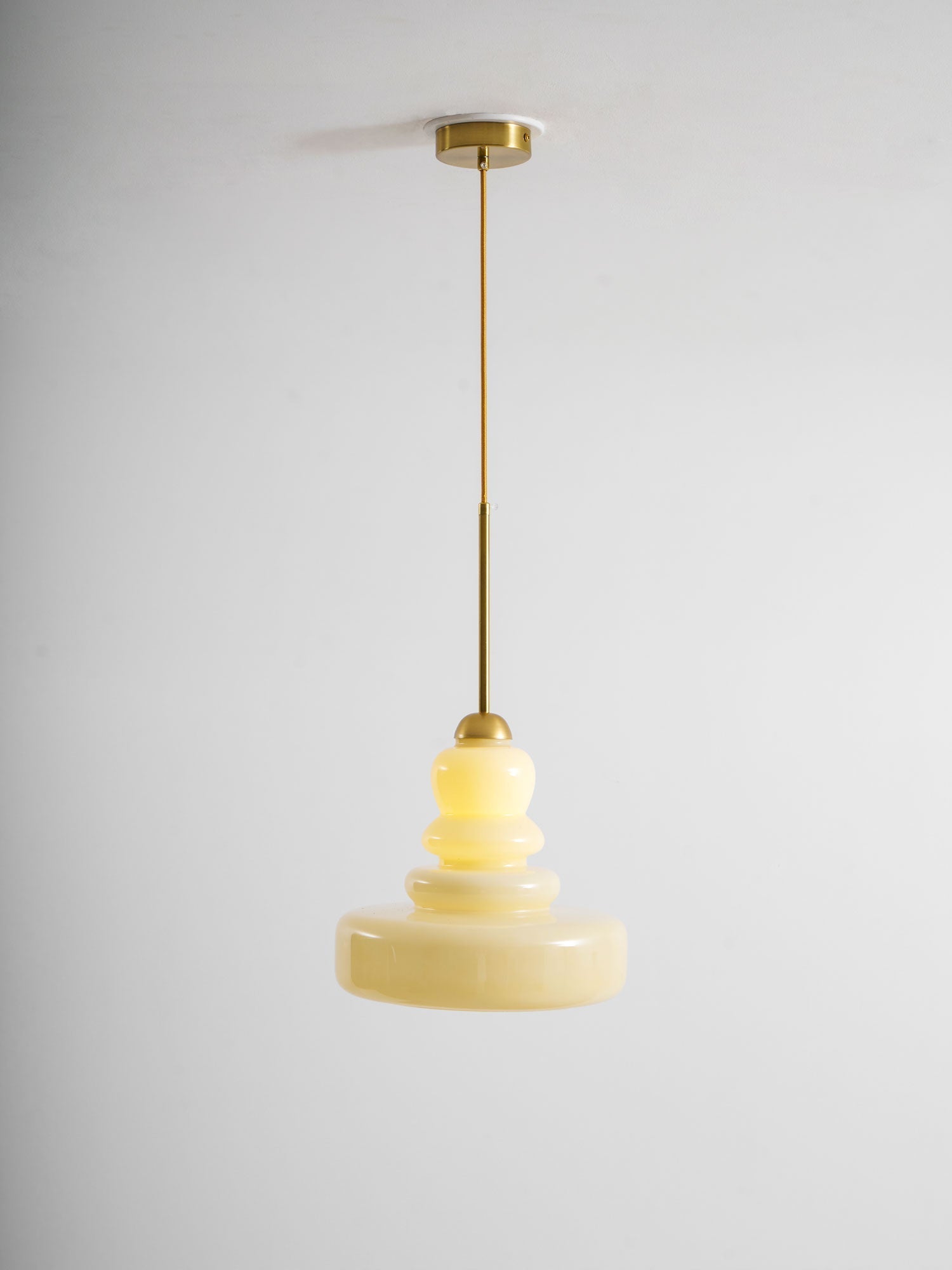 schoolhouse-glass-pendant-light-anzaz--28