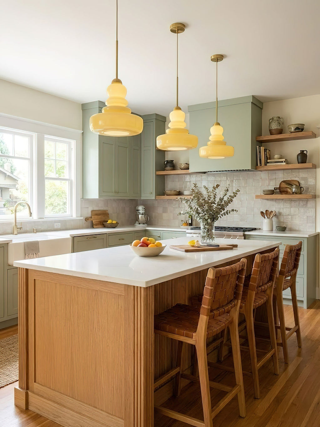 schoolhouse-glass-pendant-light-anzaz--6