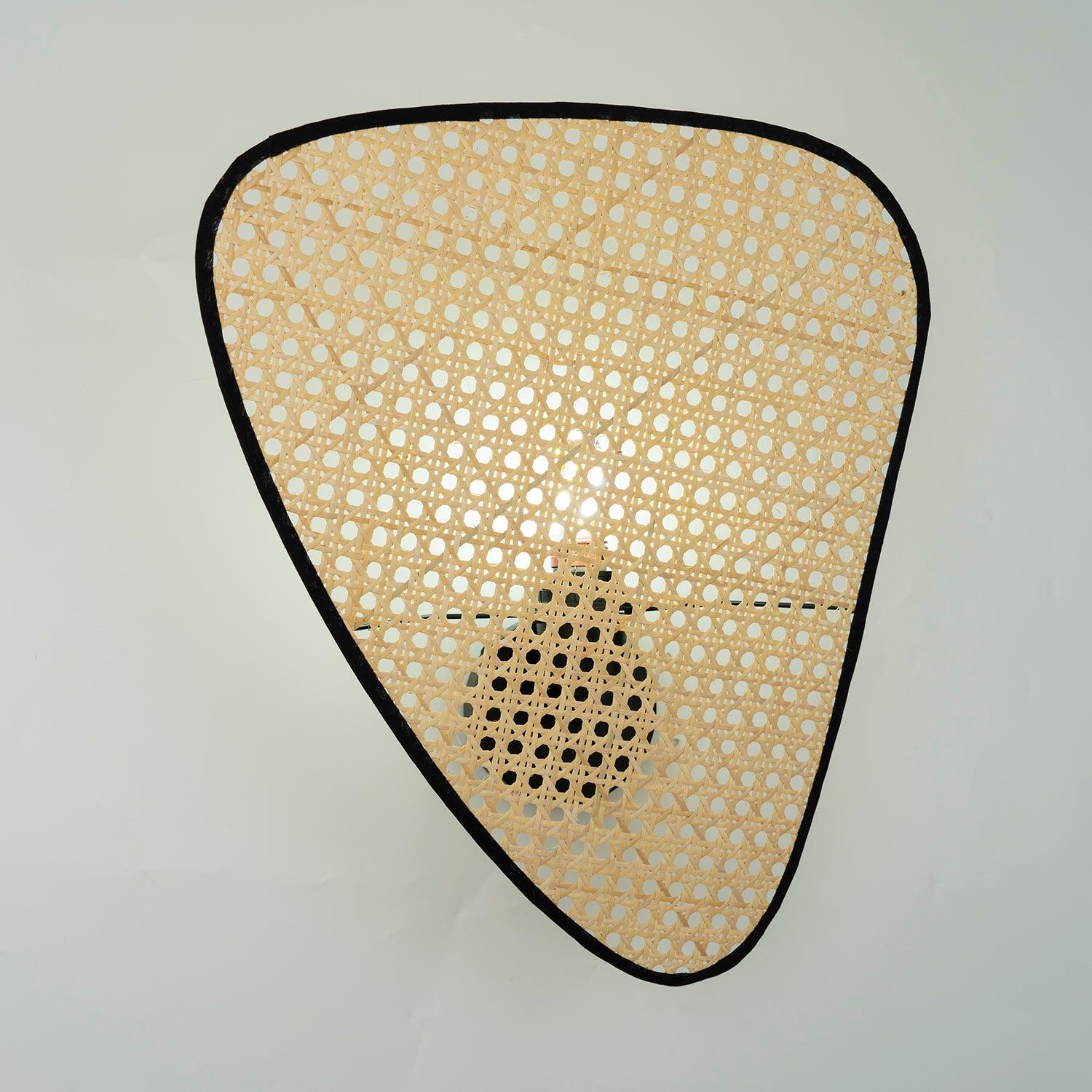 screen-cannage-wall-light-anzaz--41