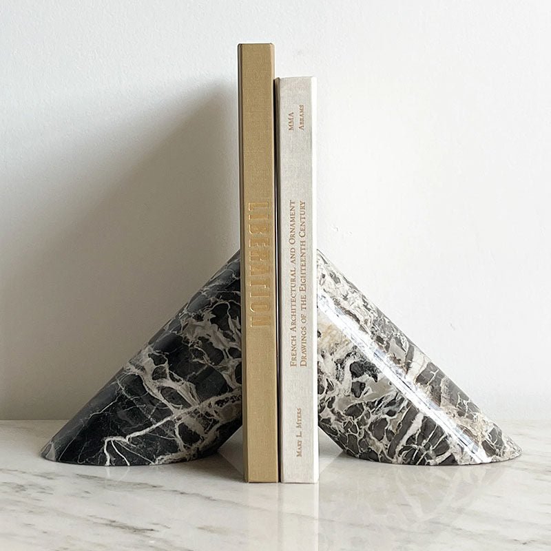 sculpted-marble-bookends-anzaz-Carrara white-3
