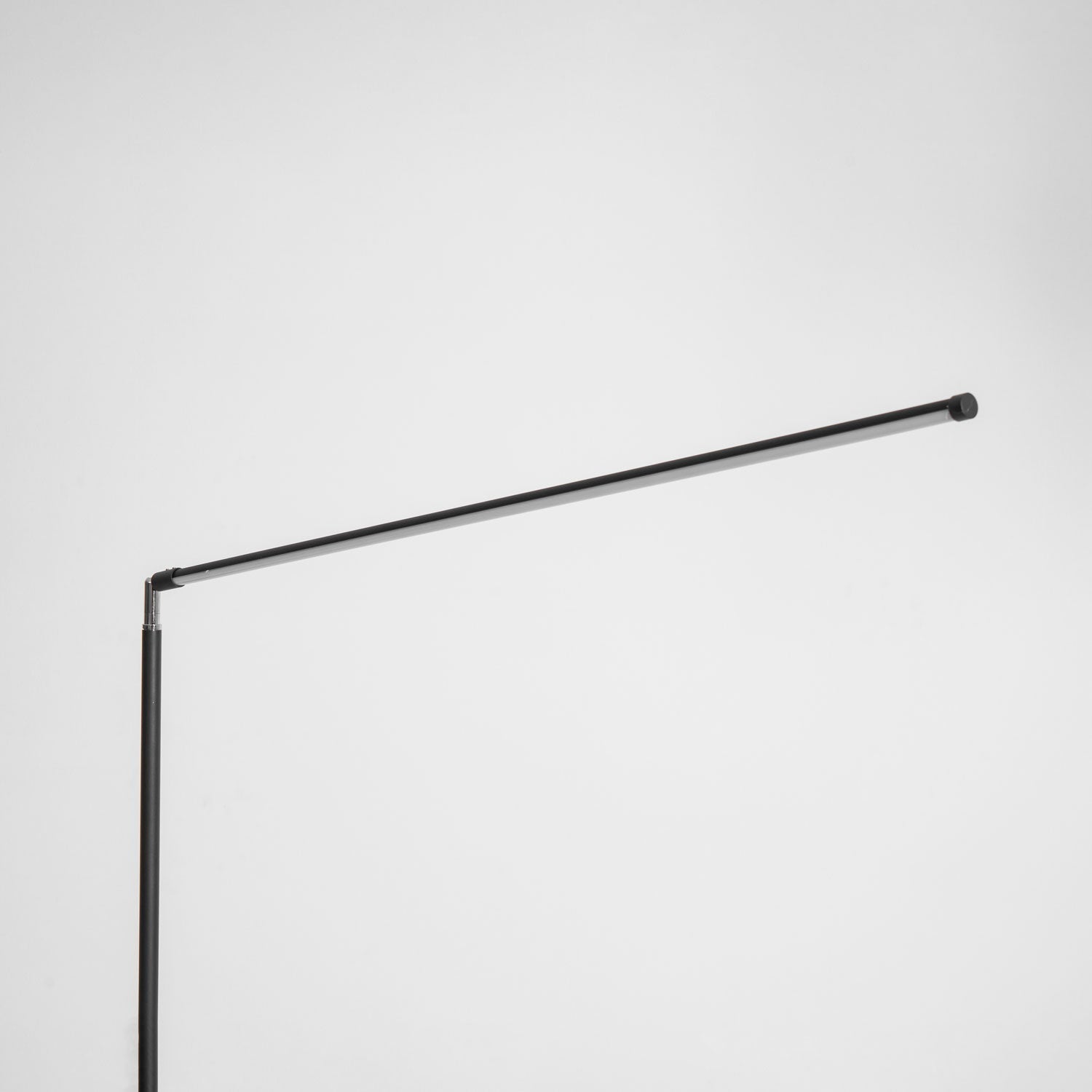 selene-slim-floor-lamp-anzaz--14
