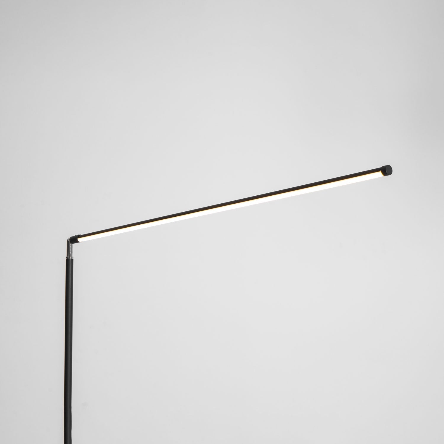 selene-slim-floor-lamp-anzaz--15