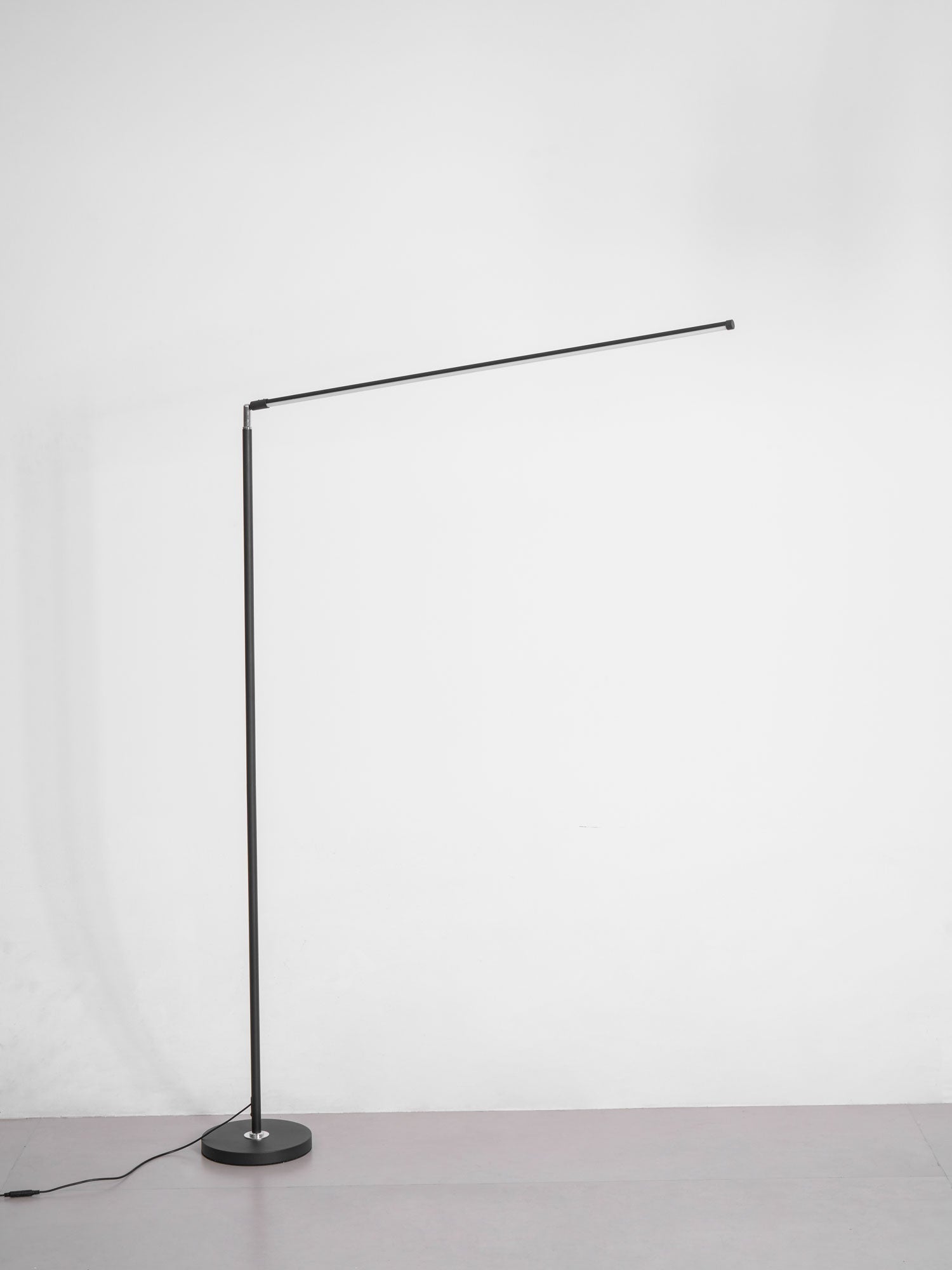 selene-slim-floor-lamp-anzaz--17