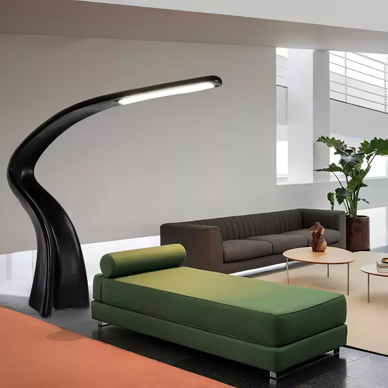 seraph-curve-floor-lamp-anzaz--7
