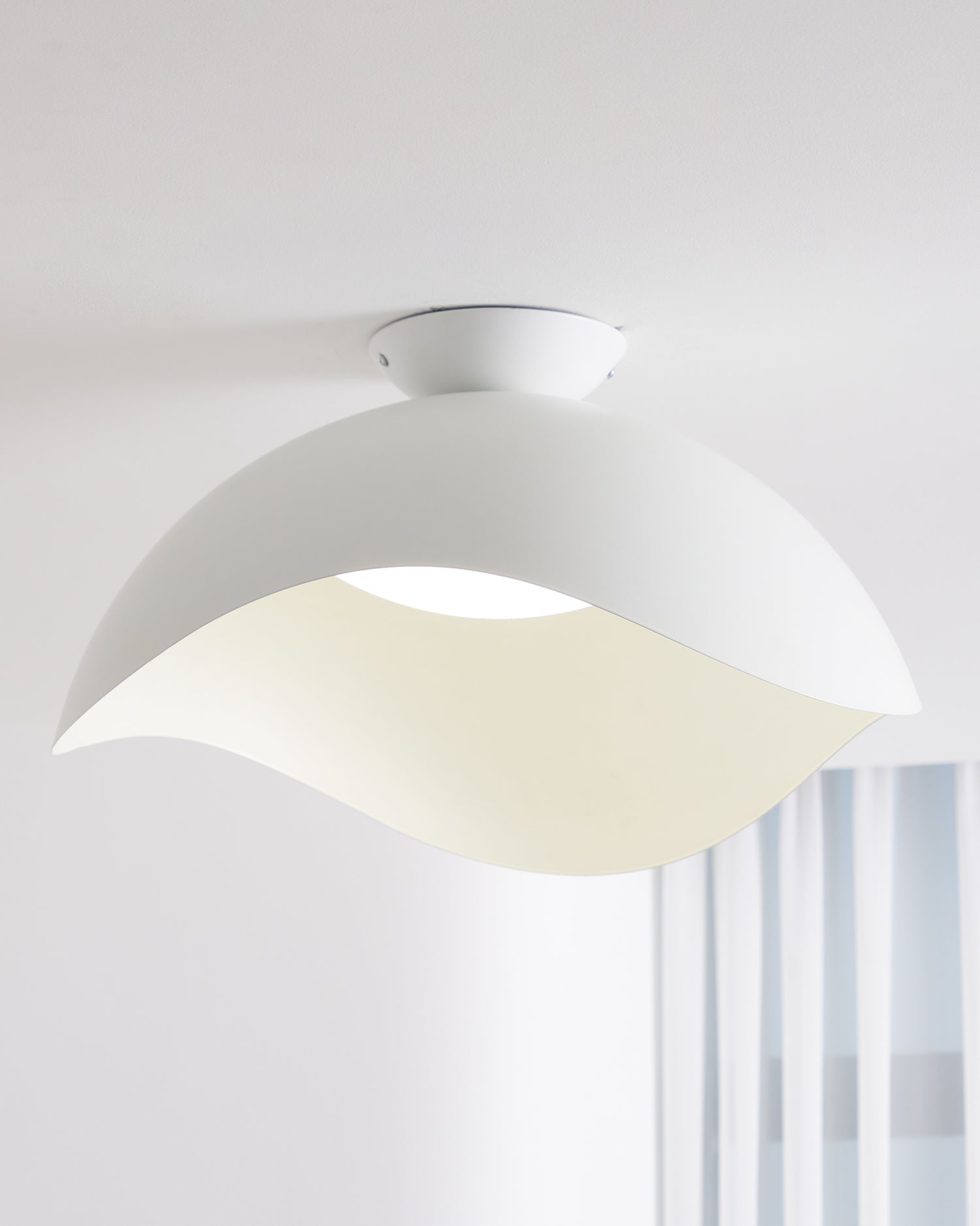 serene-wave-ceiling-light-anzaz--40