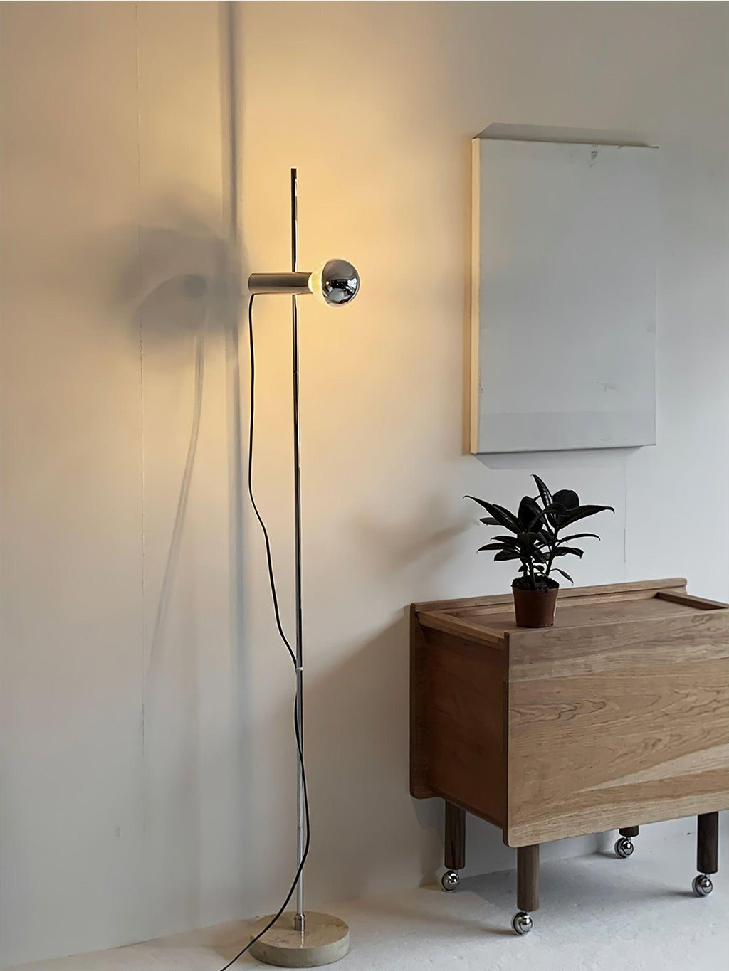sereno-floor-lamp-anzaz-Stainless steel & Beige marble base-4