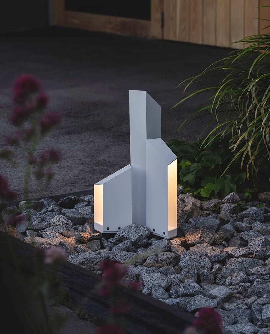 shadow-peak-outdoor-bollard-light-anzaz-Brown-3