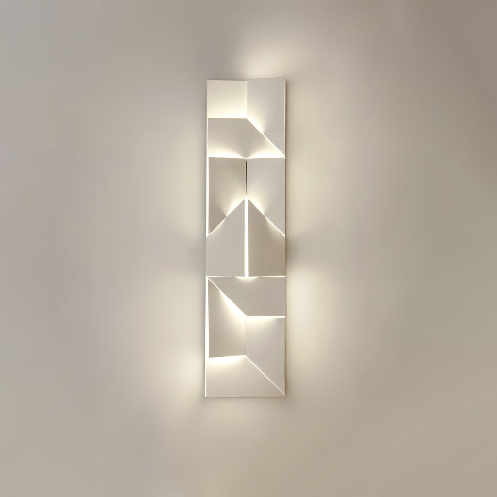 shadows-charging-grand-sconce-anzaz--129