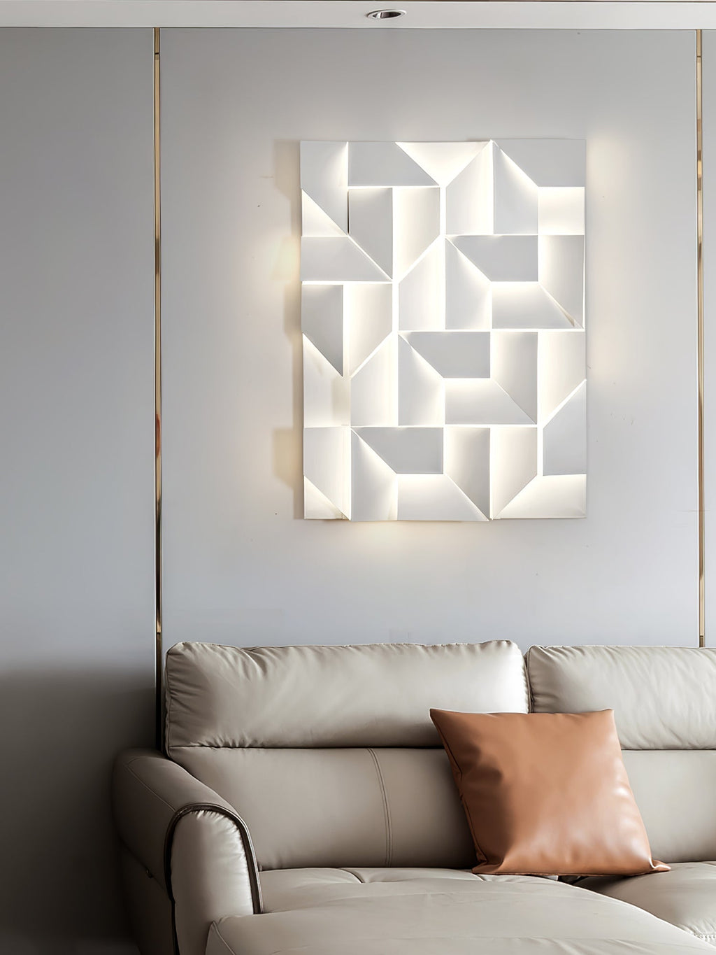 shadows-grand-plug-in-sconce-anzaz--132