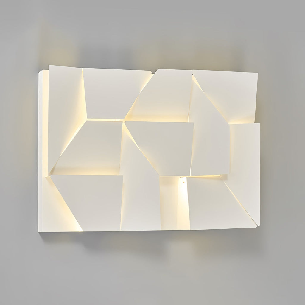 shadows-grand-plug-in-sconce-anzaz--134