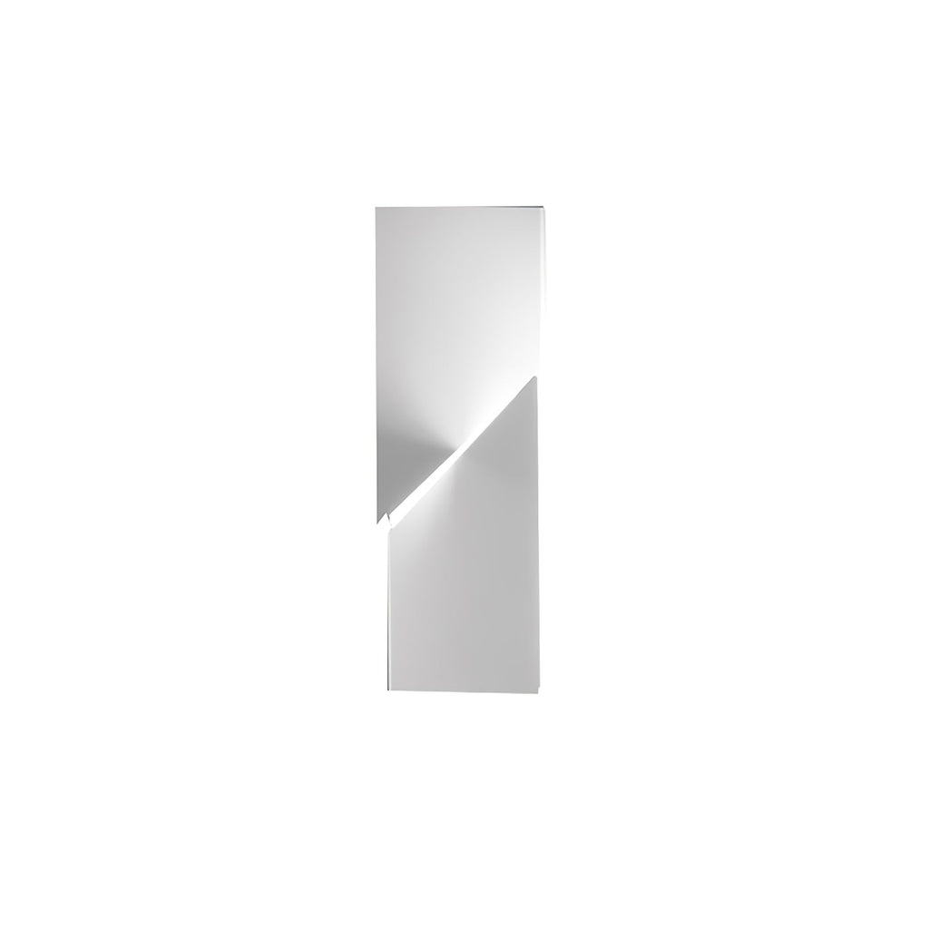 shadows-charging-grand-sconce-anzaz--149