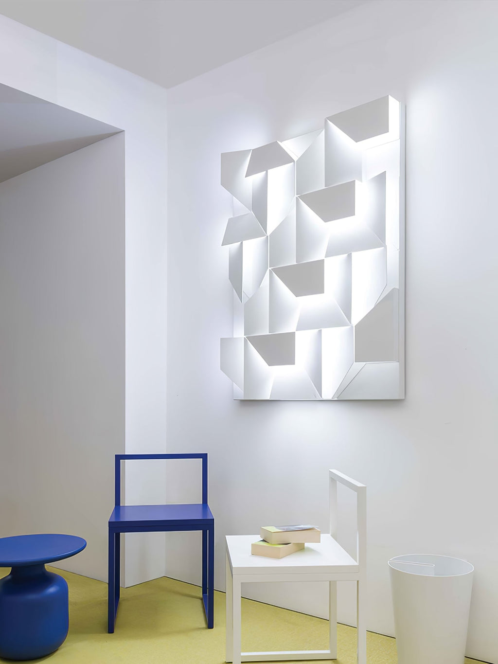shadows-charging-grand-sconce-anzaz--156