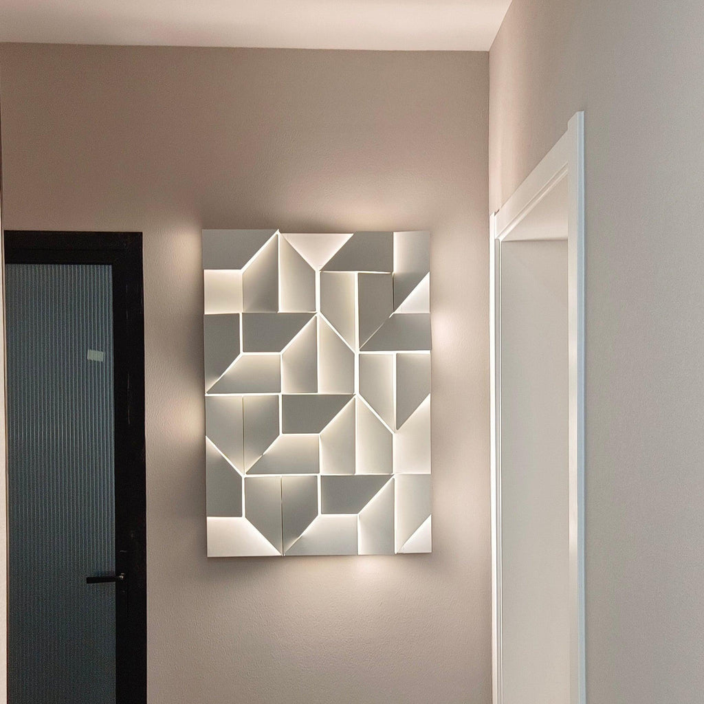 shadows-charging-grand-sconce-anzaz--49