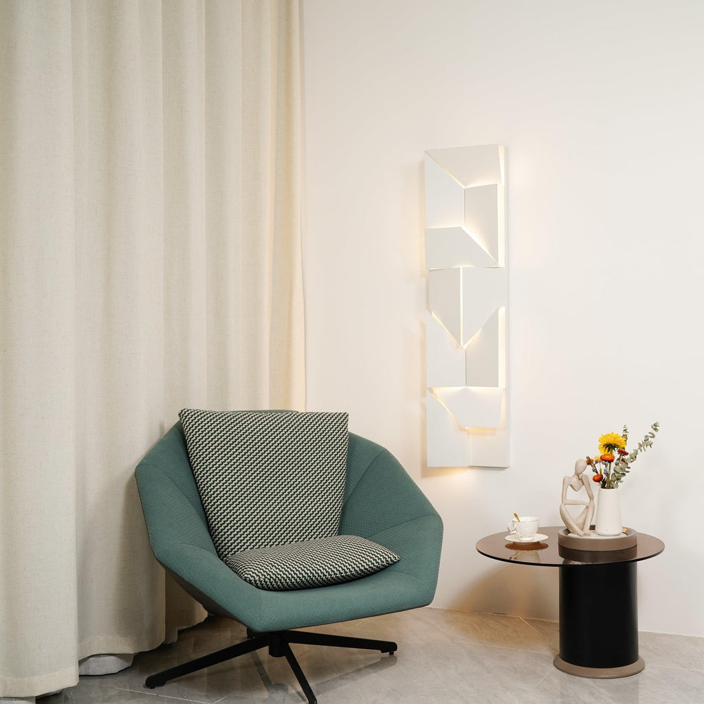shadows-charging-grand-sconce-anzaz--24