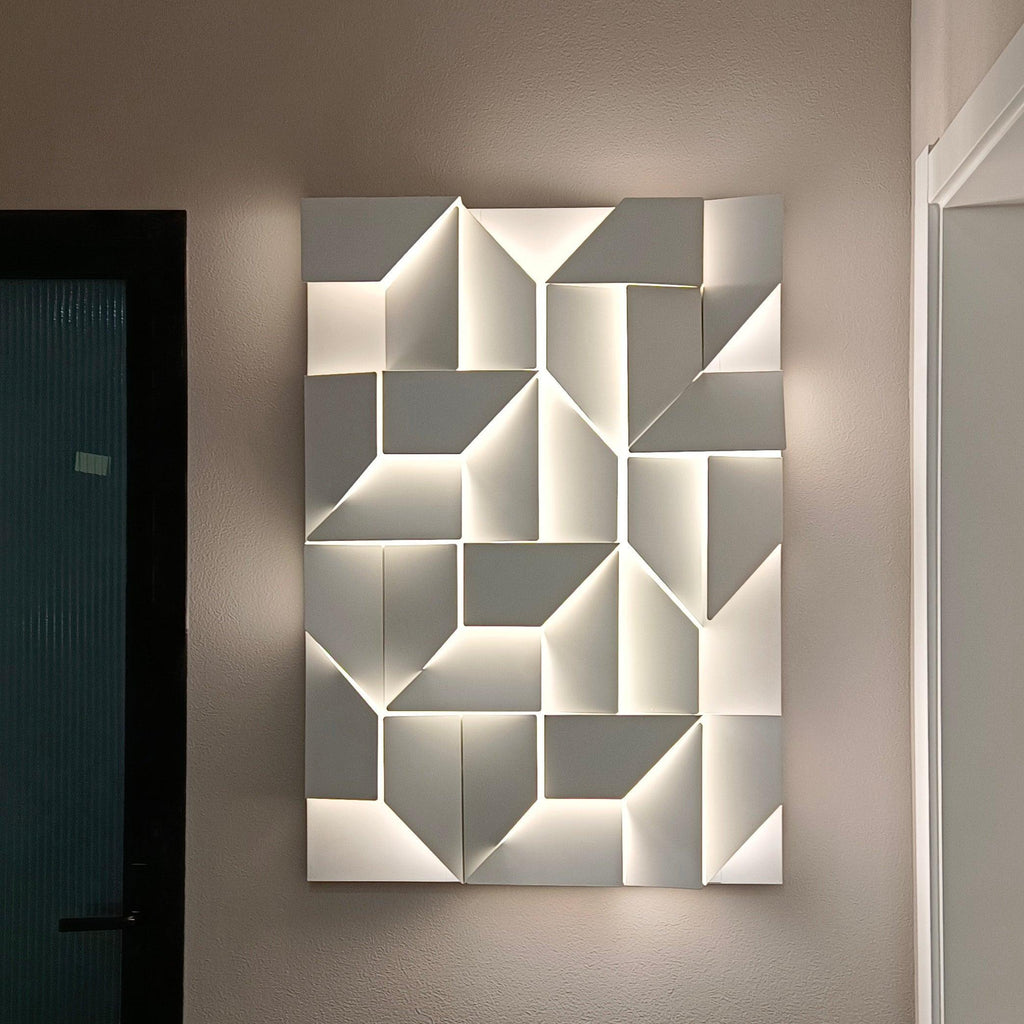 shadows-charging-grand-sconce-anzaz--66