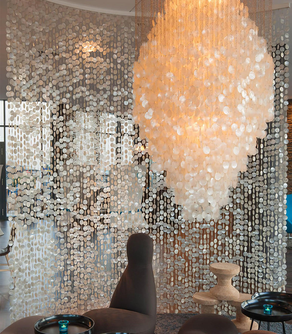 shell-waterfall-chandelier-anzaz--29