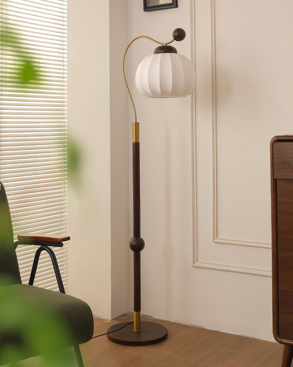 silk-globe-floor-lamp-anzaz--9
