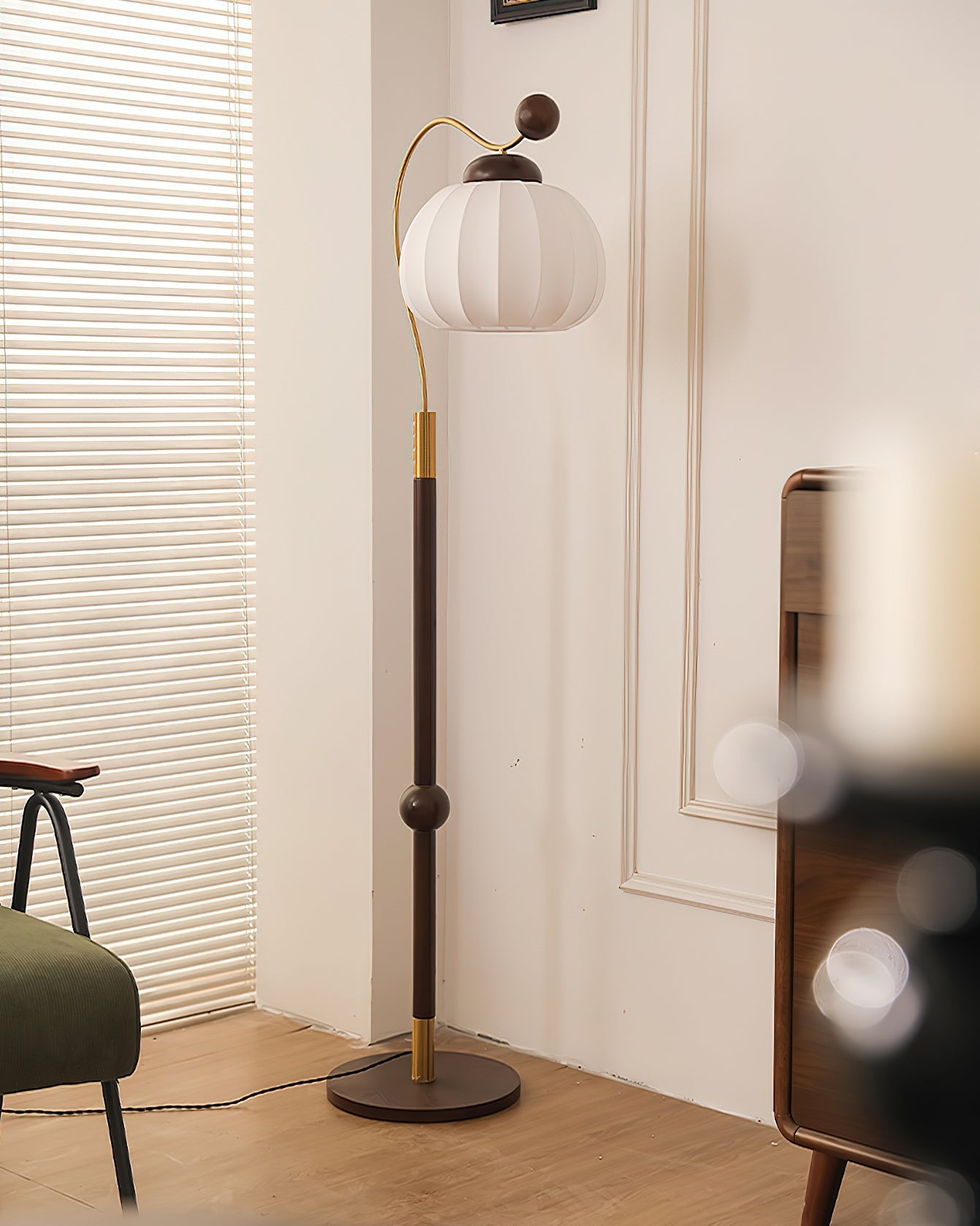 silk-globe-floor-lamp-anzaz--12