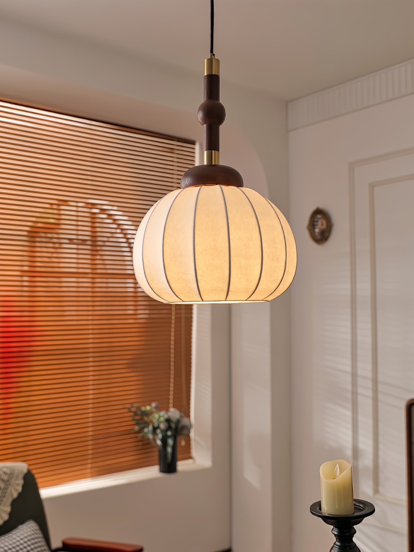 silk-globe-pendant-lamp-anzaz--14