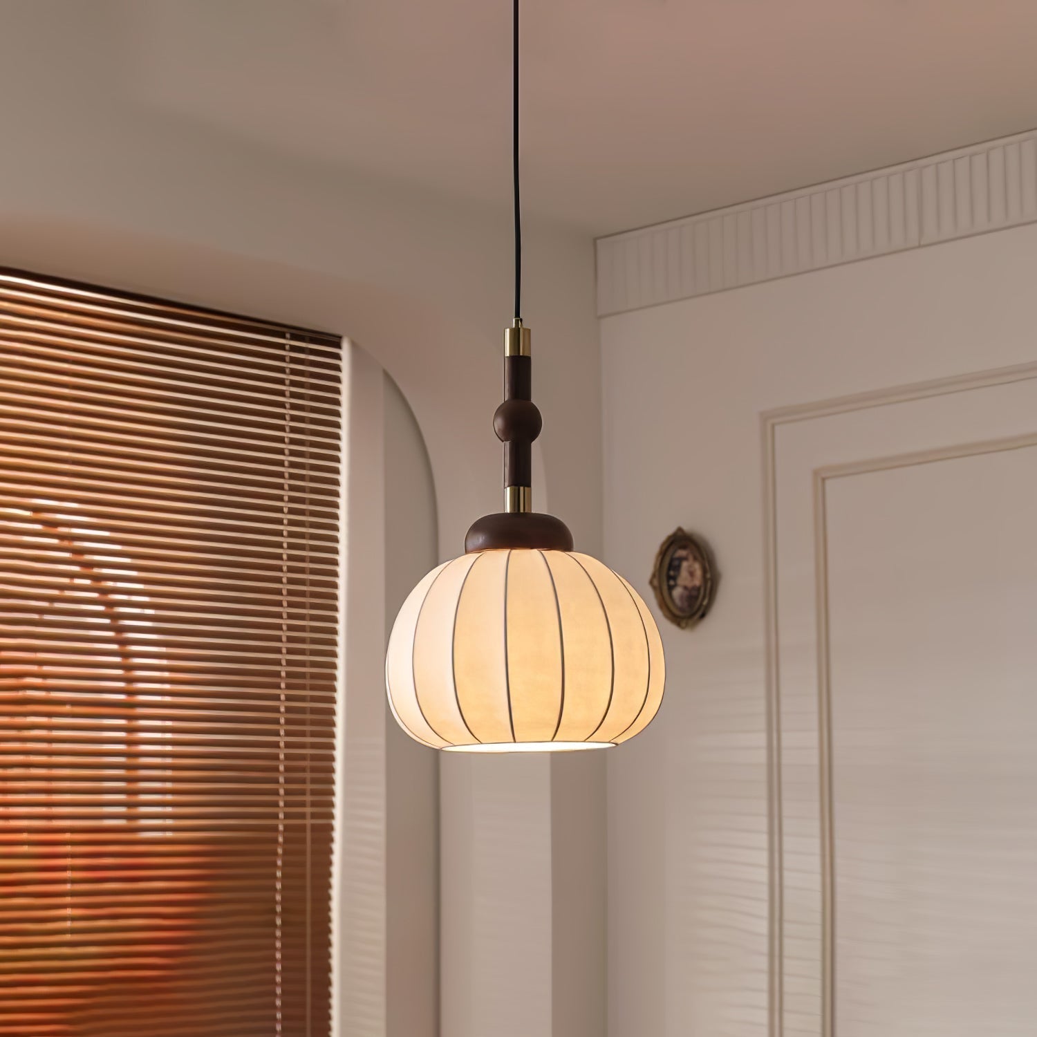 silk-globe-pendant-lamp-anzaz-Black & Walnut Color & White-2