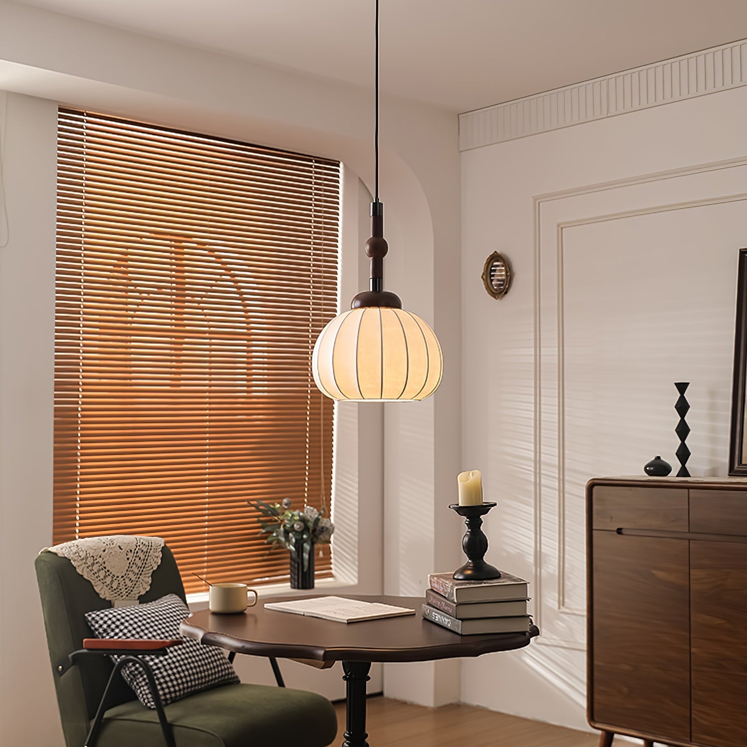silk-globe-pendant-lamp-anzaz--6